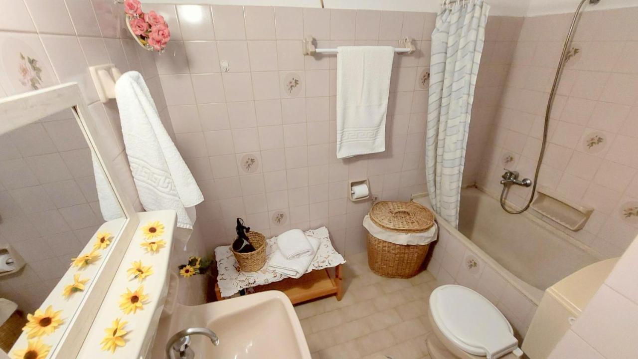 Lourantos Studios & Apartments Vathy  Eksteriør billede